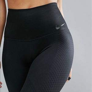 Nike Zonal Strength Ombre Leggings XS